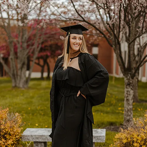 Danielle Berard '20, MBA '21: Accounting