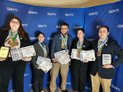Find your team in business at Thomas College