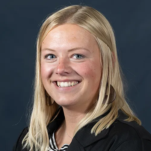 Crystal Leavitt, JMG Specialist