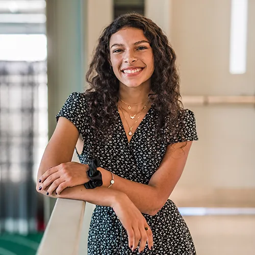 Jess Jensen, '22 Pre-Med Student at Tufts