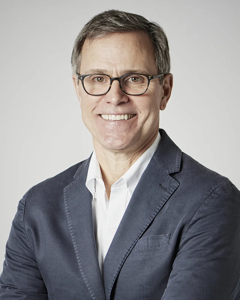 Bill Burke, New York Times best-selling author to speak at Thomas College 2026 Commencement